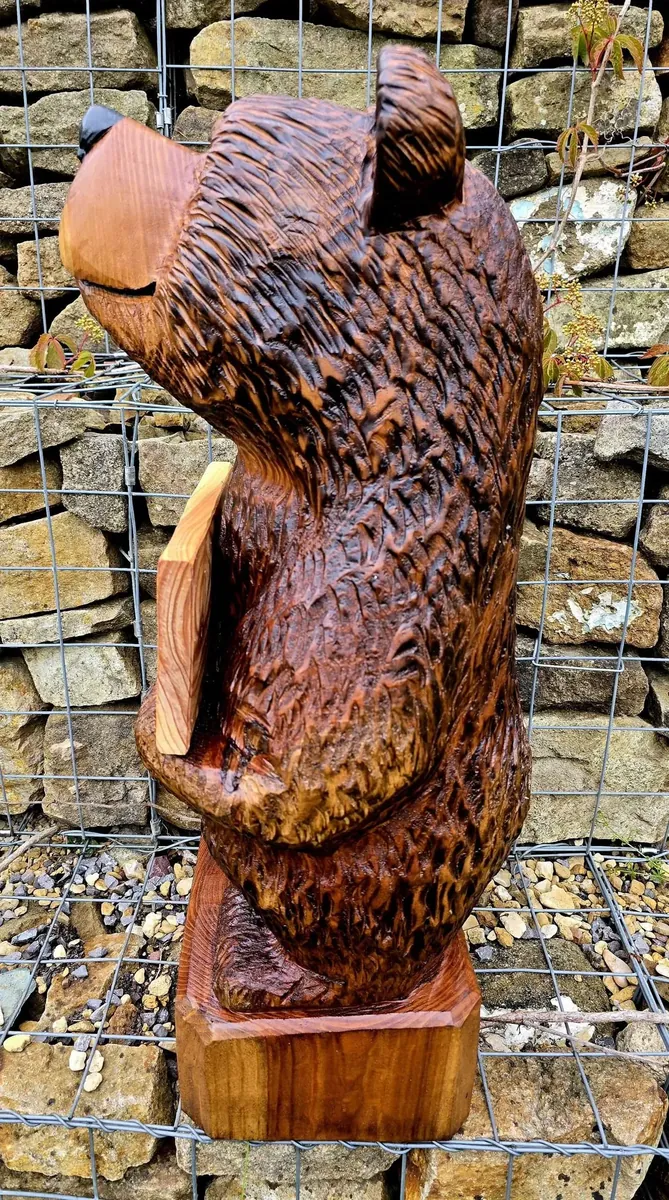 Bertie the Welcome Bear view 3