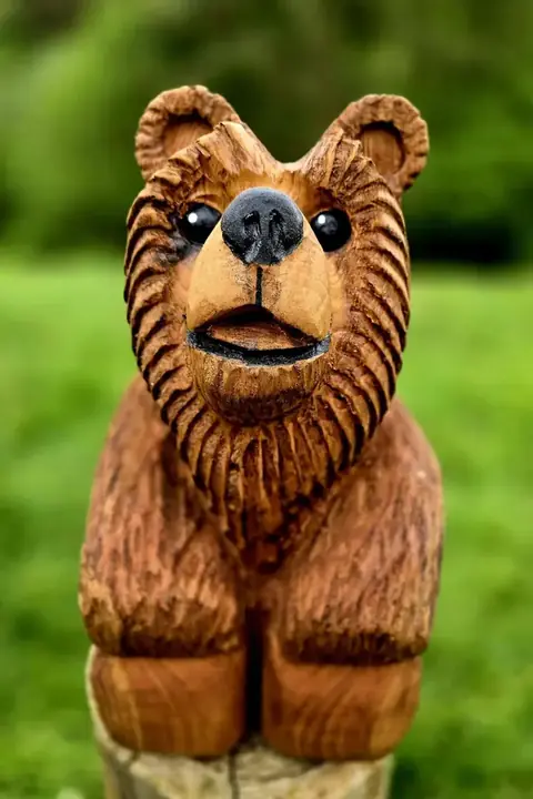 Chip the Bear, hand carved bear carving