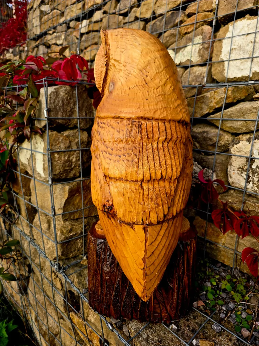 Fern the Barn Owl, hand carved owl, view 4