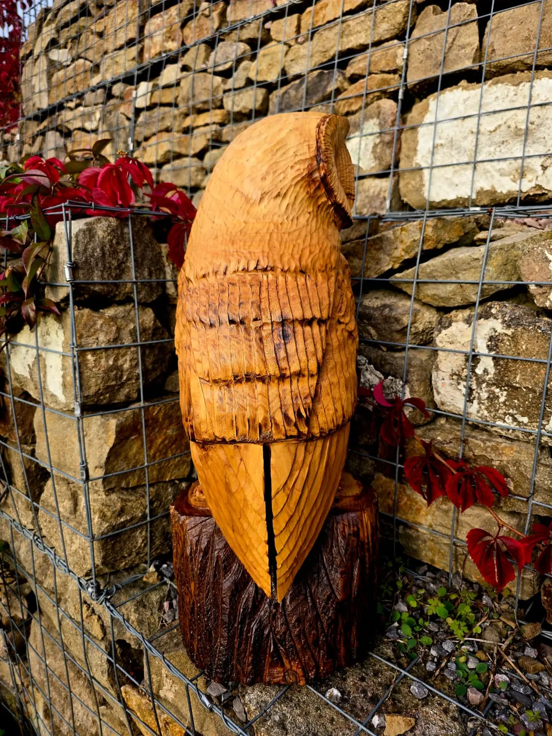 Lyra the Barn Owl, hand carved owl, view 4