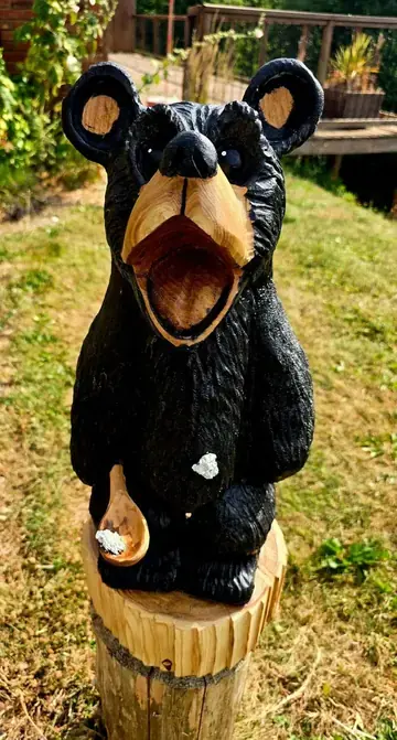 Porridge the Bear, hand carved bear carving